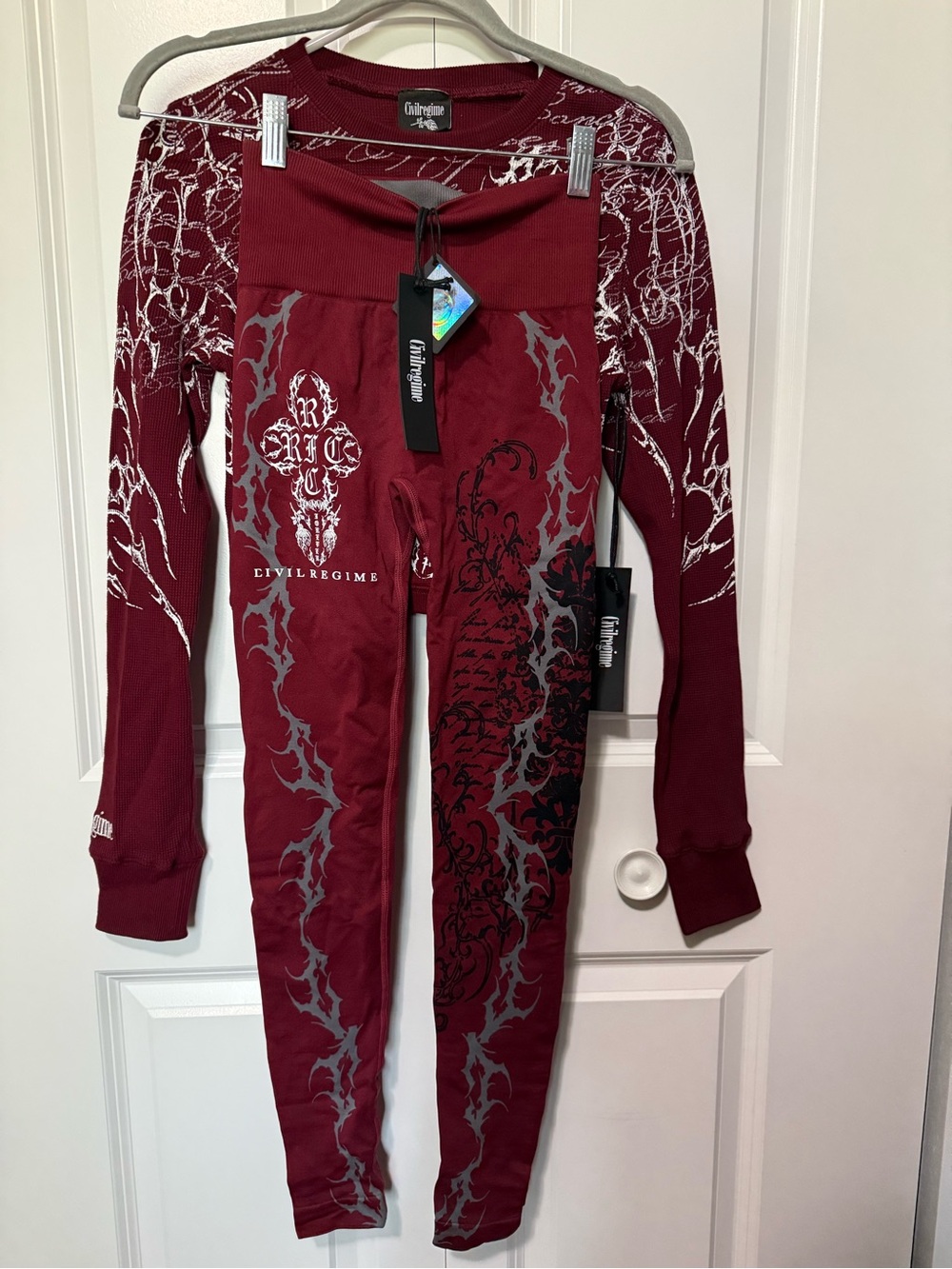 Civil Regime Women's Burgundy Graphic Leggings